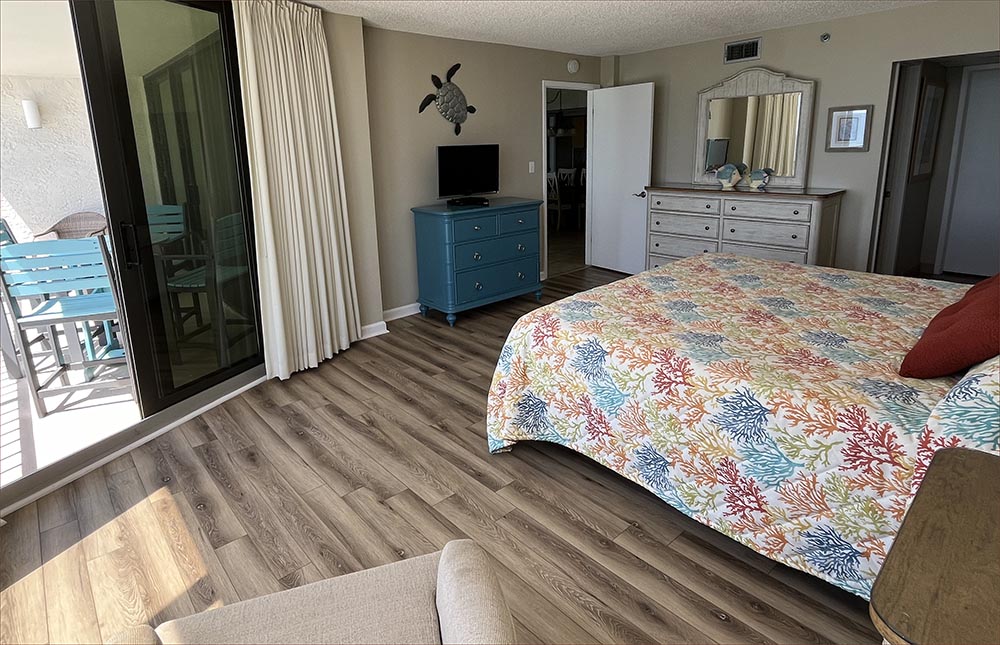 Generous master bedroom with beach and Gulf views overlooking the pool and sugar soft sand beaches.